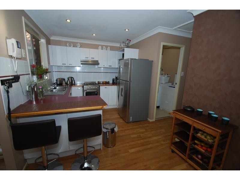 Wattle Grove NSW 2173