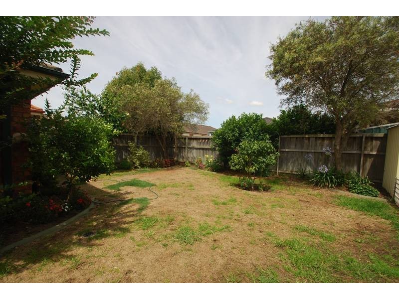 Wattle Grove NSW 2173