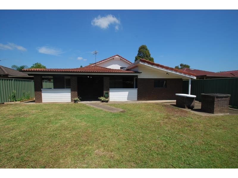 Lurnea NSW 2170