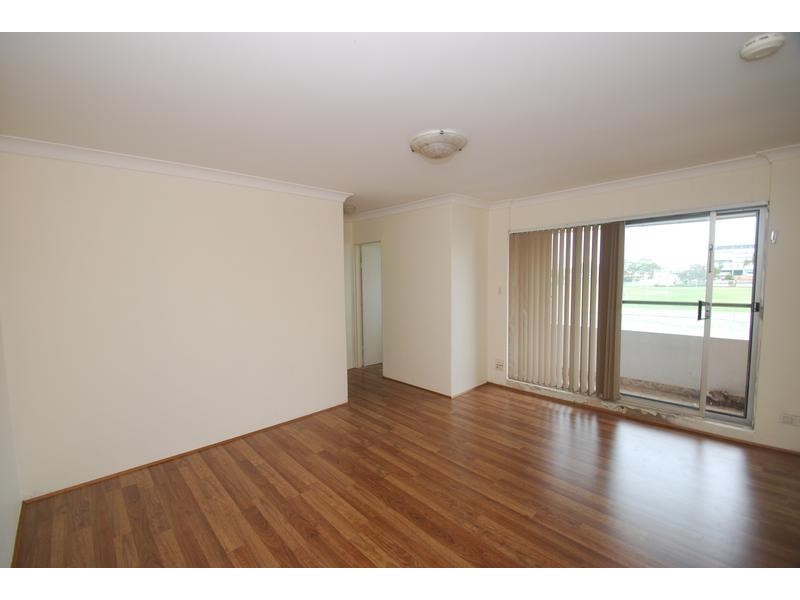 11/20 Drummond Street, Warwick Farm NSW 2170