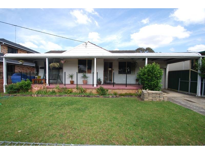 96 Maxwells Ave, Ashcroft NSW 2168