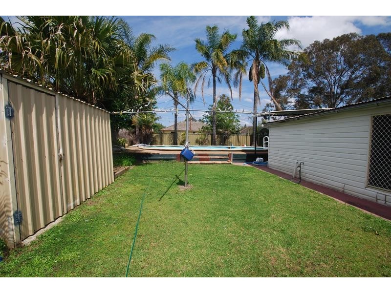 96 Maxwells Ave, Ashcroft NSW 2168