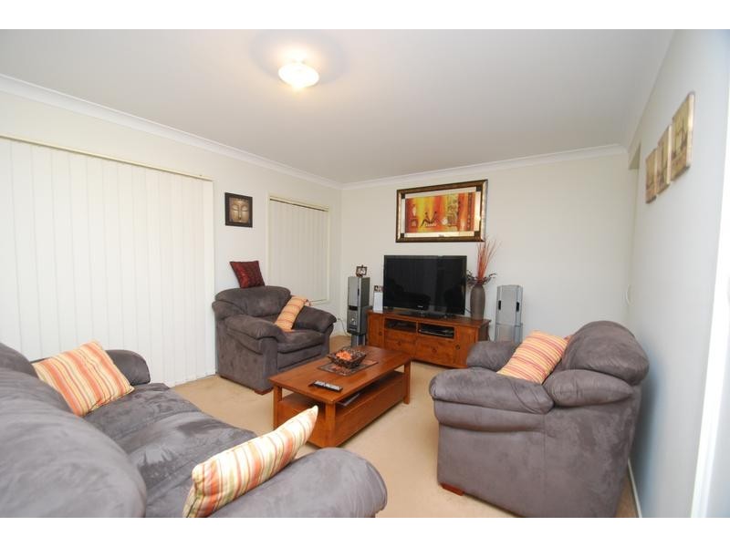 West Hoxton NSW 2171