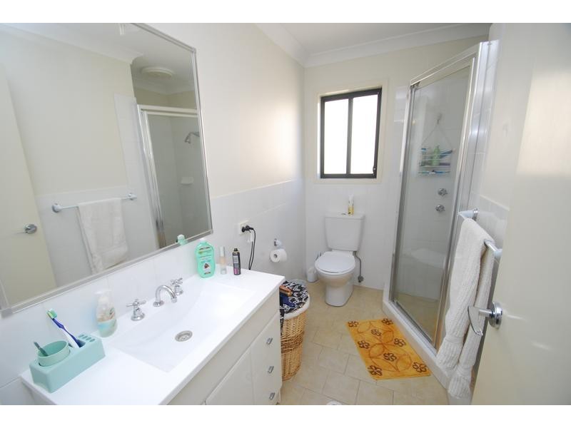 West Hoxton NSW 2171
