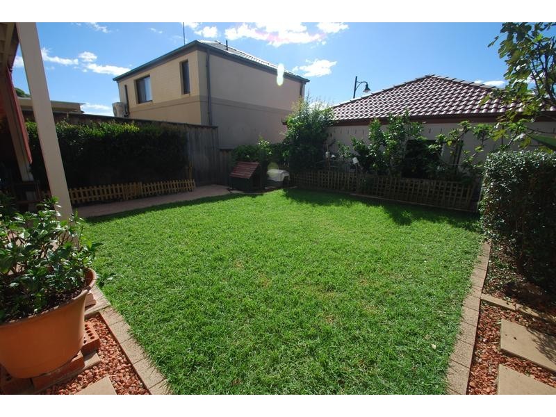 West Hoxton NSW 2171