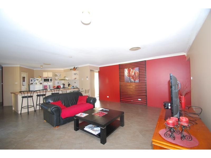 Hoxton Park NSW 2171