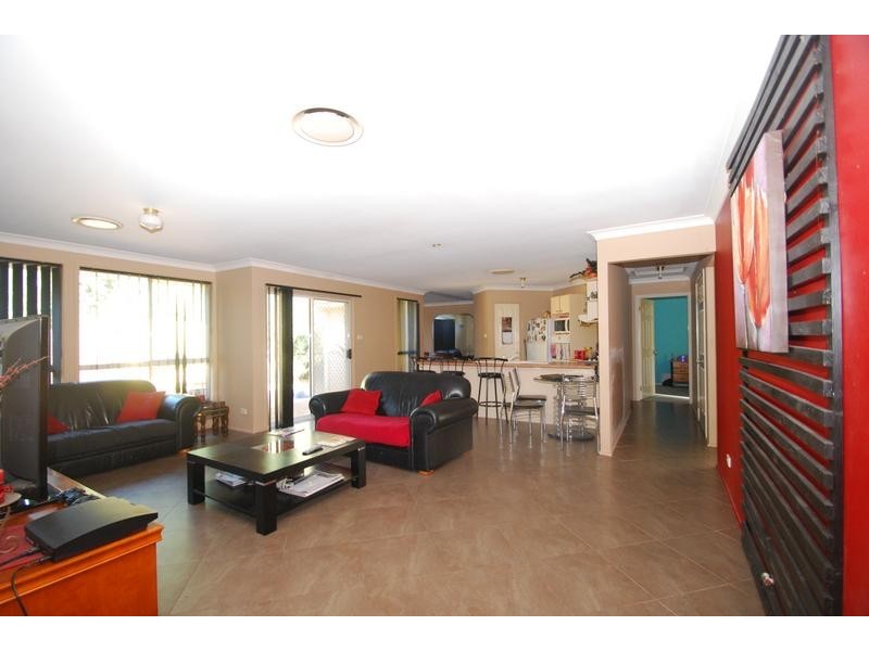 Hoxton Park NSW 2171