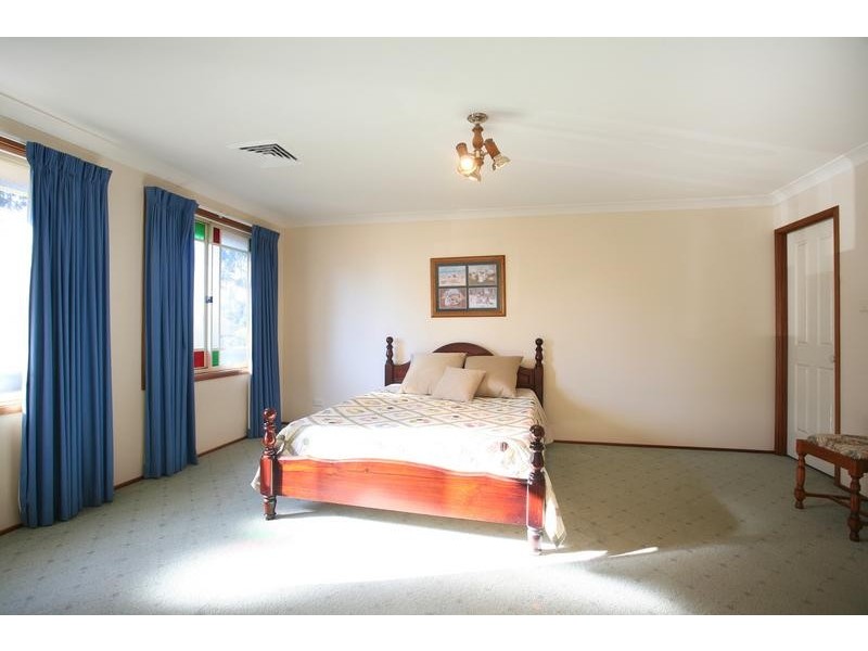 Wattle Grove NSW 2173