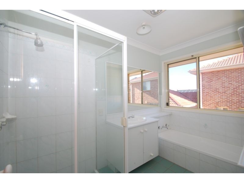 West Hoxton NSW 2171