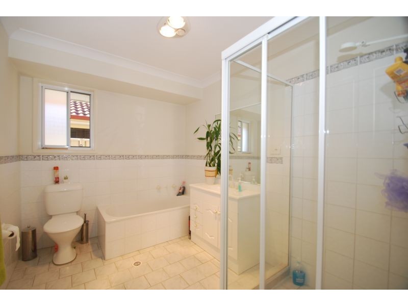 Hoxton Park NSW 2171