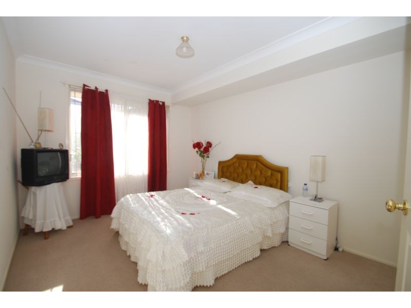 Hoxton Park NSW 2171