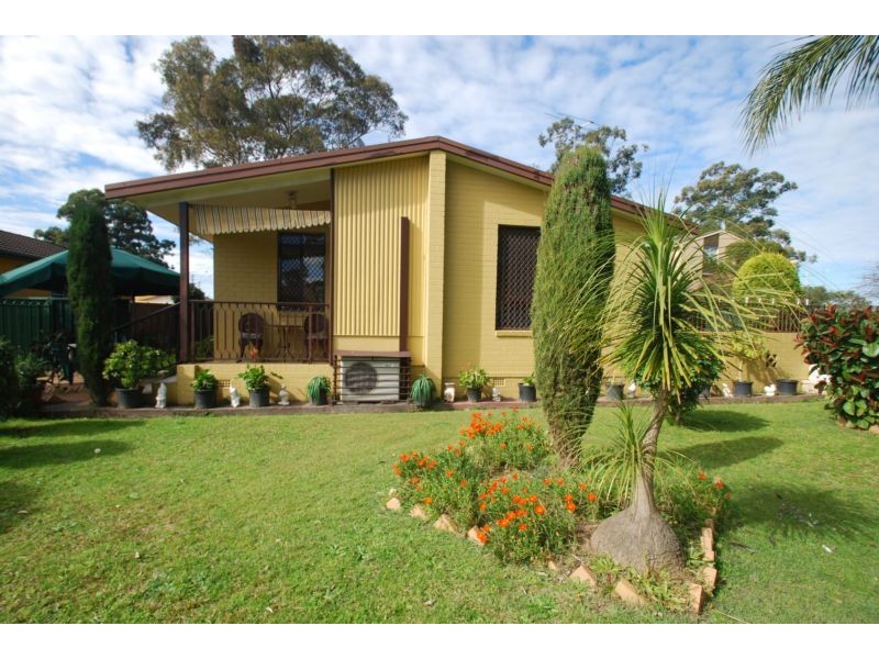 9 Emerald, Cartwright NSW 2168