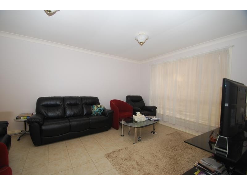 Wattle Grove NSW 2173