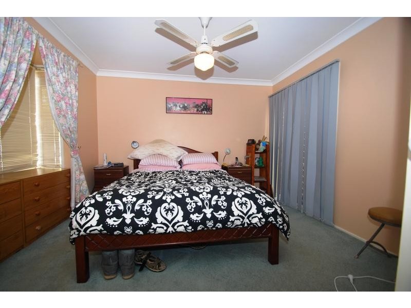 Wattle Grove NSW 2173