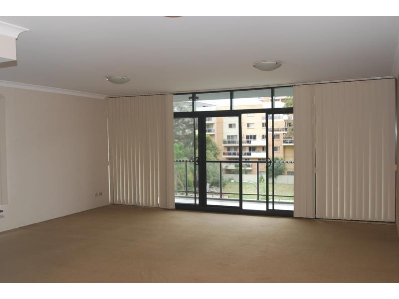 40/31-33 Campbell Street, Liverpool NSW 2170