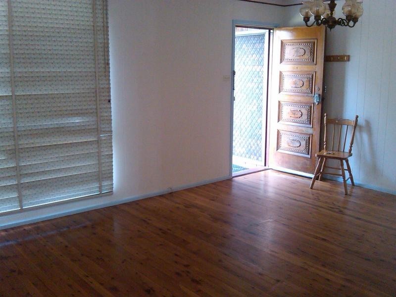 27 Birkdale Ave, Liverpool NSW 2170