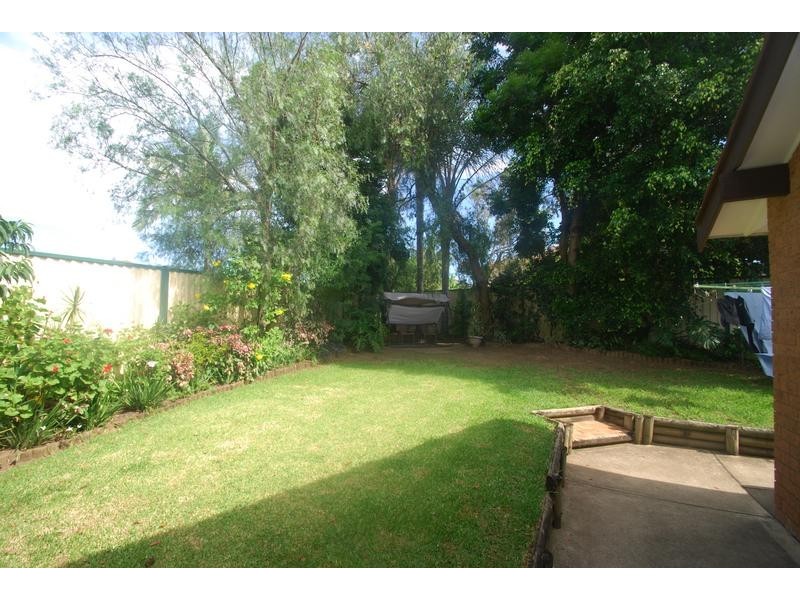 Greenfield Park NSW 2176