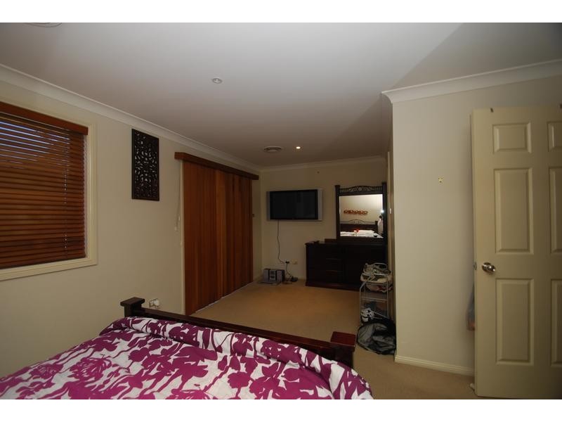 Hoxton Park NSW 2171