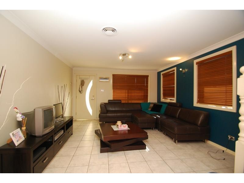 Hoxton Park NSW 2171