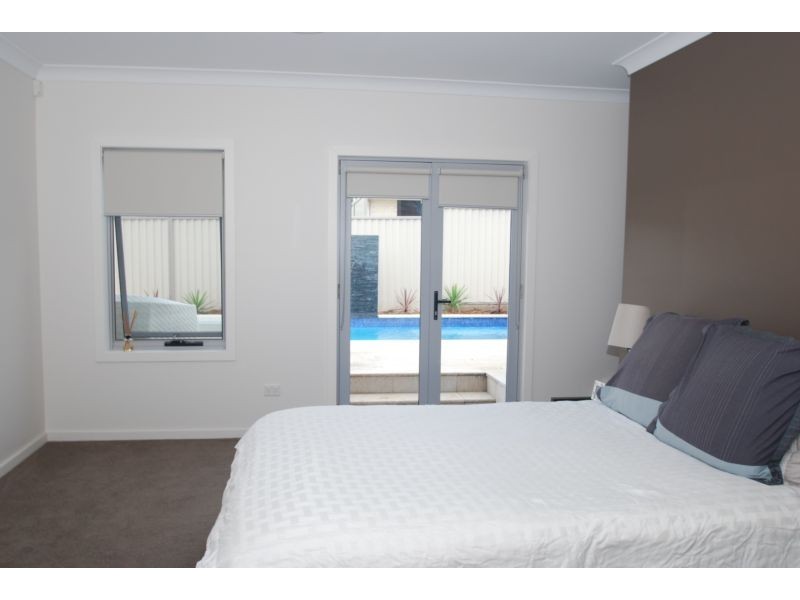 Hoxton Park NSW 2171