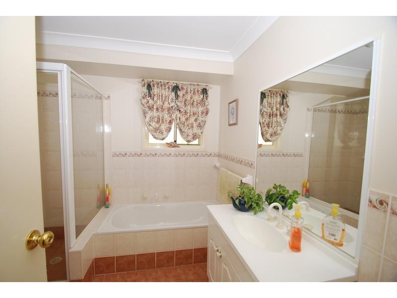 Hoxton Park NSW 2171