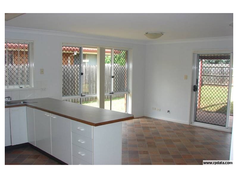 15 Alexandrina, Wattle Grove NSW 2173