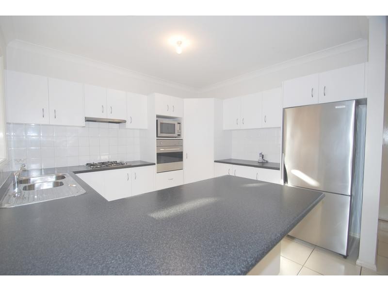 West Hoxton NSW 2171