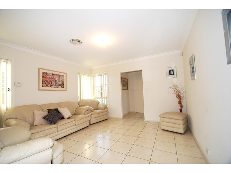 West Hoxton NSW 2171