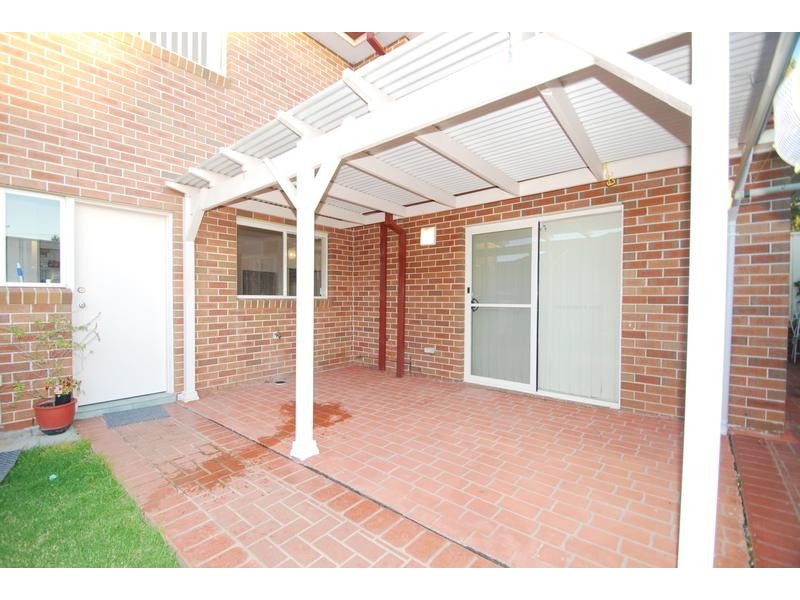 West Hoxton NSW 2171