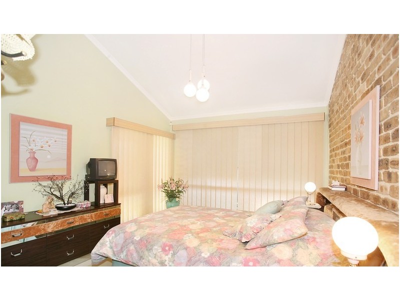 Hinchinbrook NSW 2168