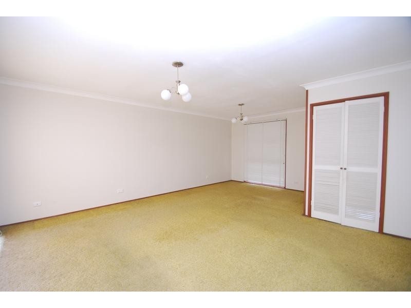 Lurnea NSW 2170