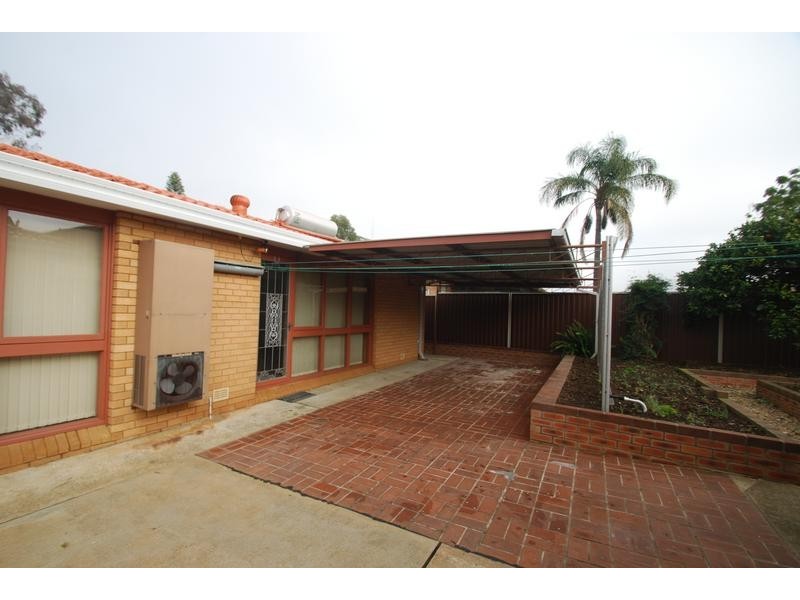Lurnea NSW 2170