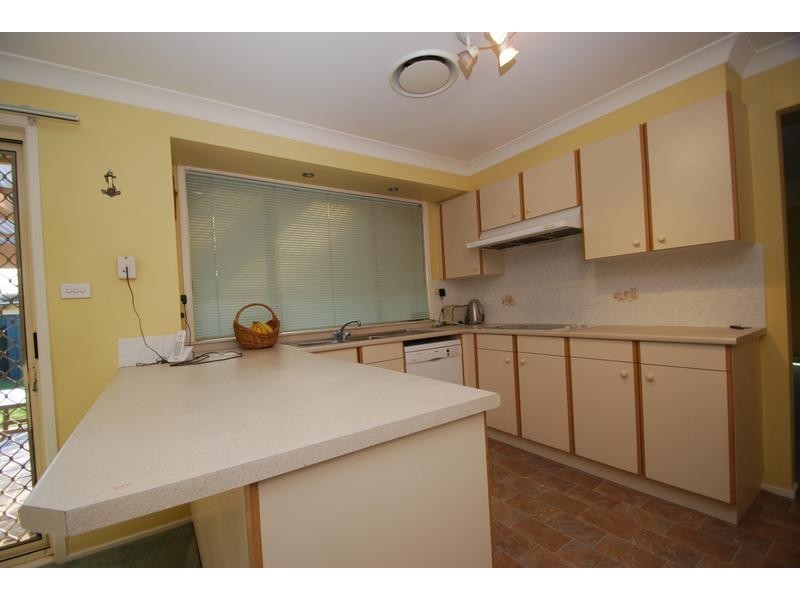 Wattle Grove NSW 2173