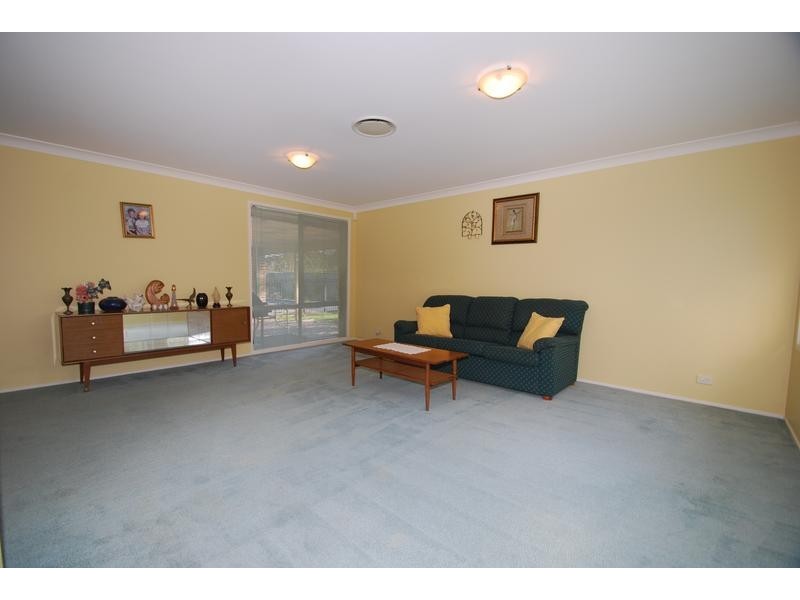 Wattle Grove NSW 2173