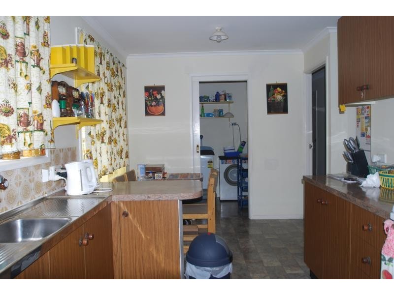 Lurnea NSW 2170