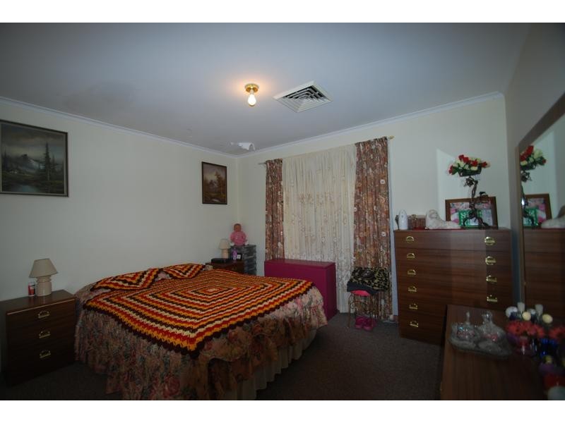 Lurnea NSW 2170