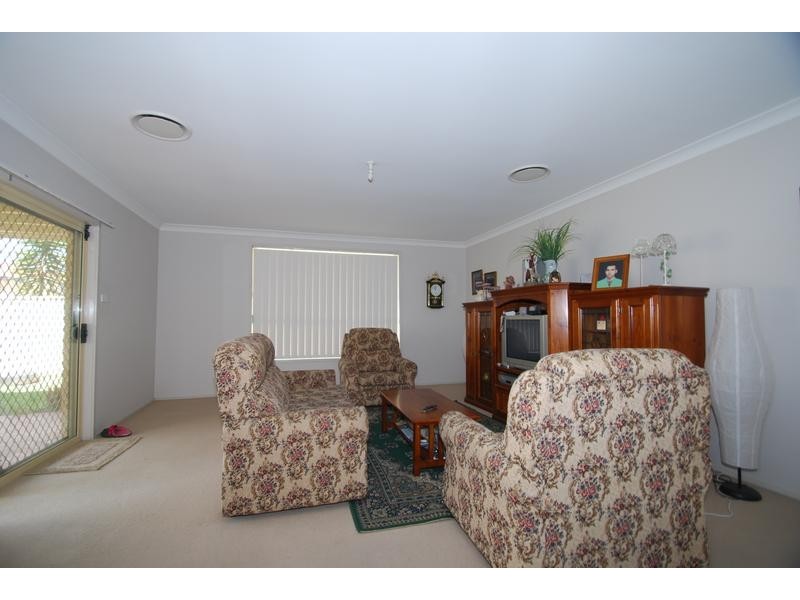 Hoxton Park NSW 2171