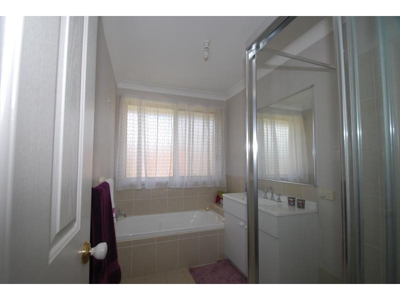 Hoxton Park NSW 2171