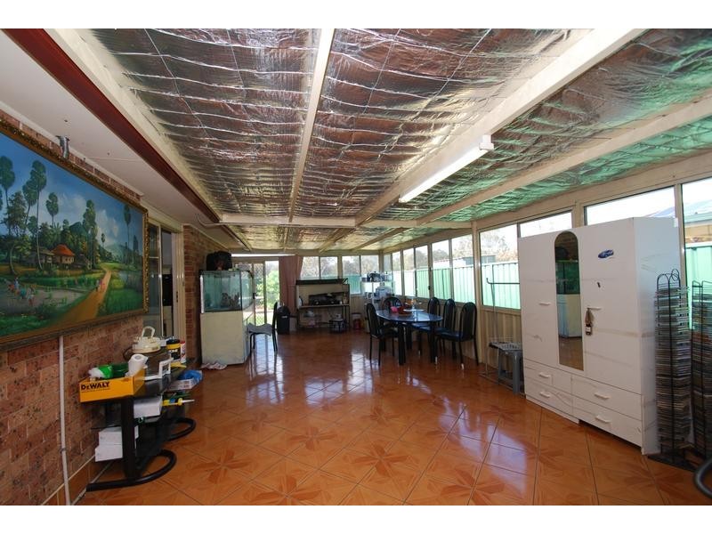 Hoxton Park NSW 2171