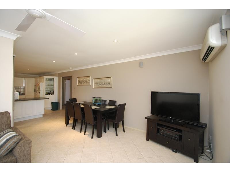 Hoxton Park NSW 2171