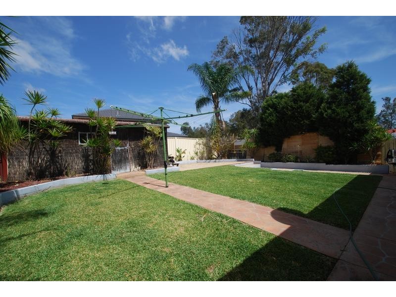 Hoxton Park NSW 2171