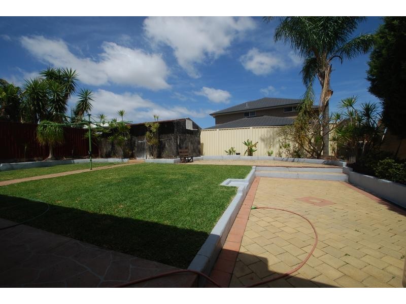 Hoxton Park NSW 2171