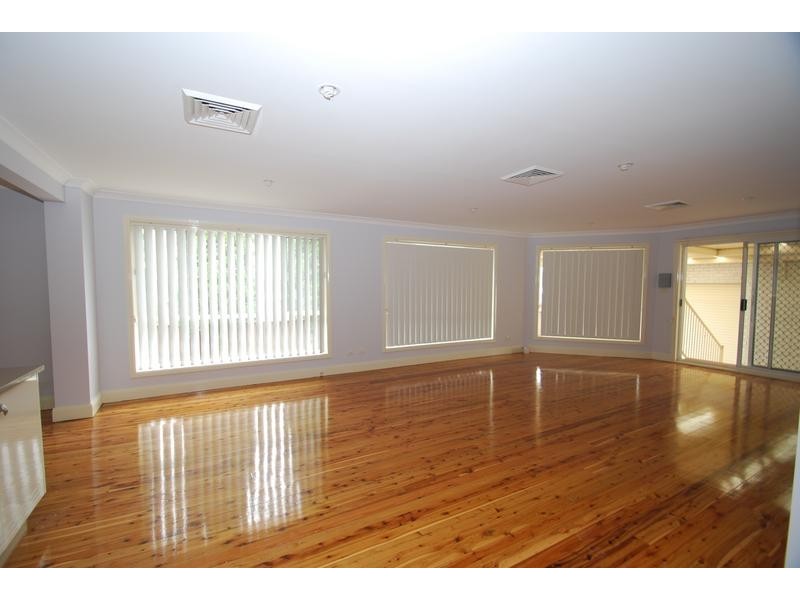 5 Malcolm Avenue, Mount Pritchard NSW 2170