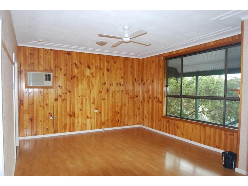 15 Verbrugghen, Mount Pritchard NSW 2170