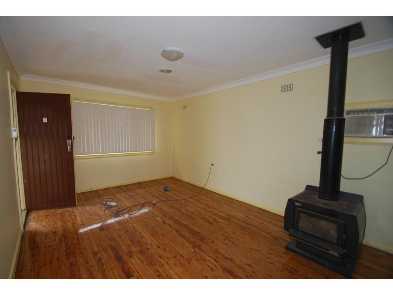 10 Lyndley Street, Busby NSW 2168