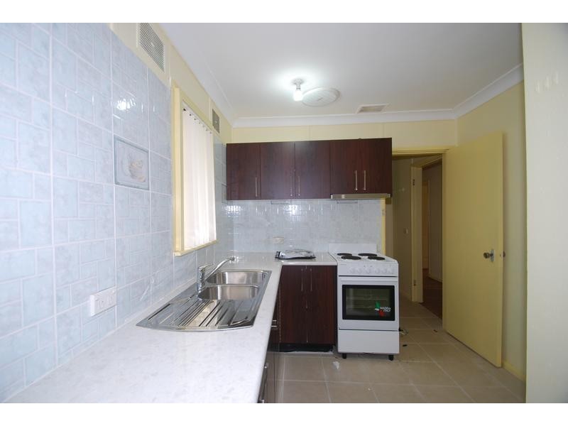 10 Lyndley Street, Busby NSW 2168