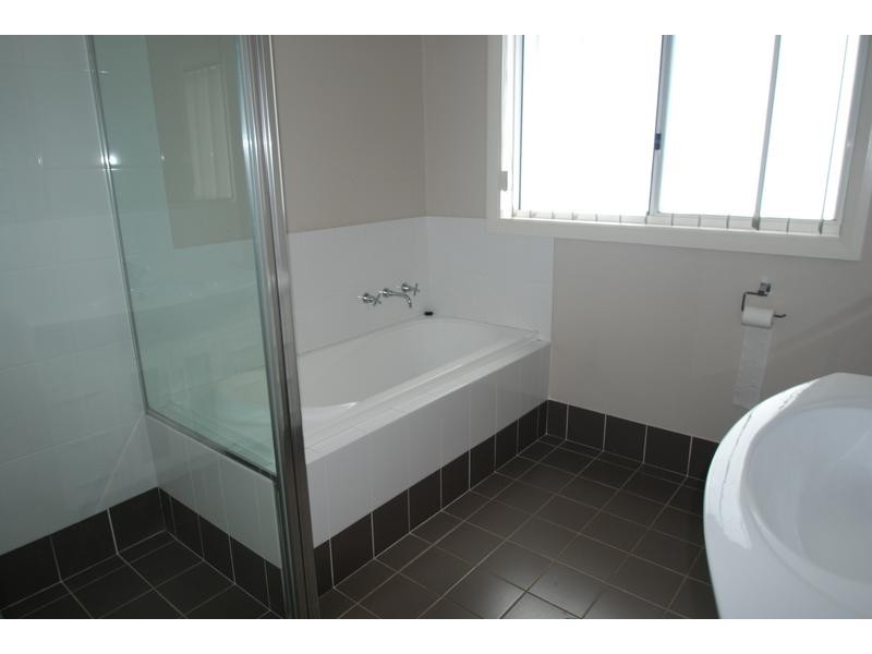 168 Pacific Palms Circuit, Hoxton Park NSW 2171