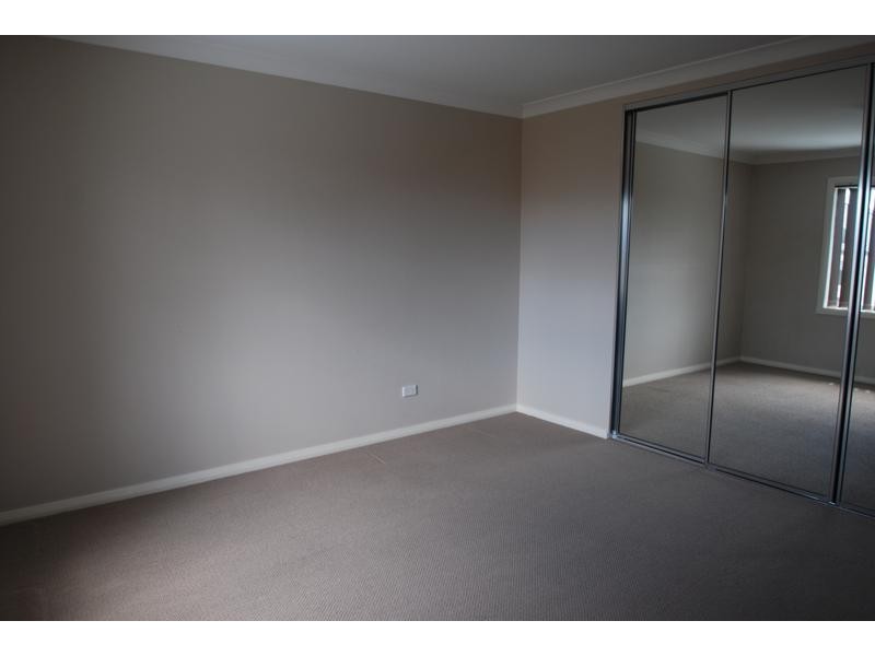 168 Pacific Palms Circuit, Hoxton Park NSW 2171