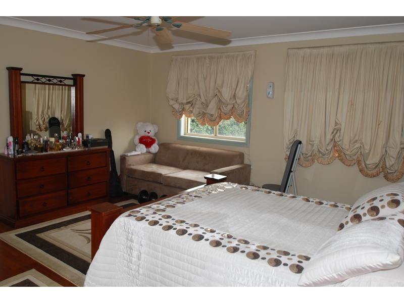 Hinchinbrook NSW 2168