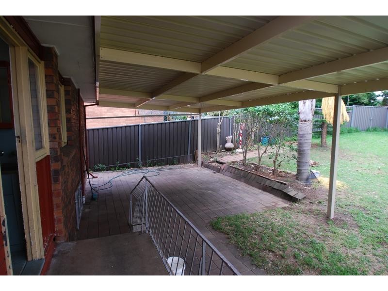 27 Birkdale Avenue, Liverpool NSW 2170